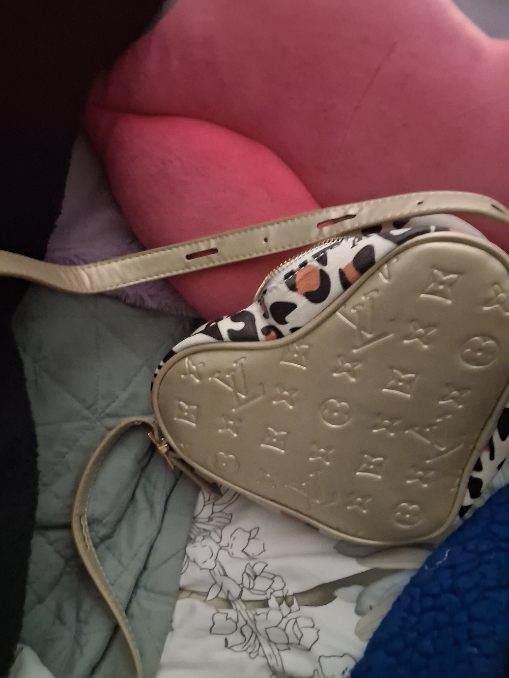 Louis Vuitton Brown Leather Logo Patch Handbag Interior - Picture 2 of 2